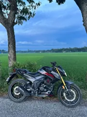 Honda Hornet 2.0